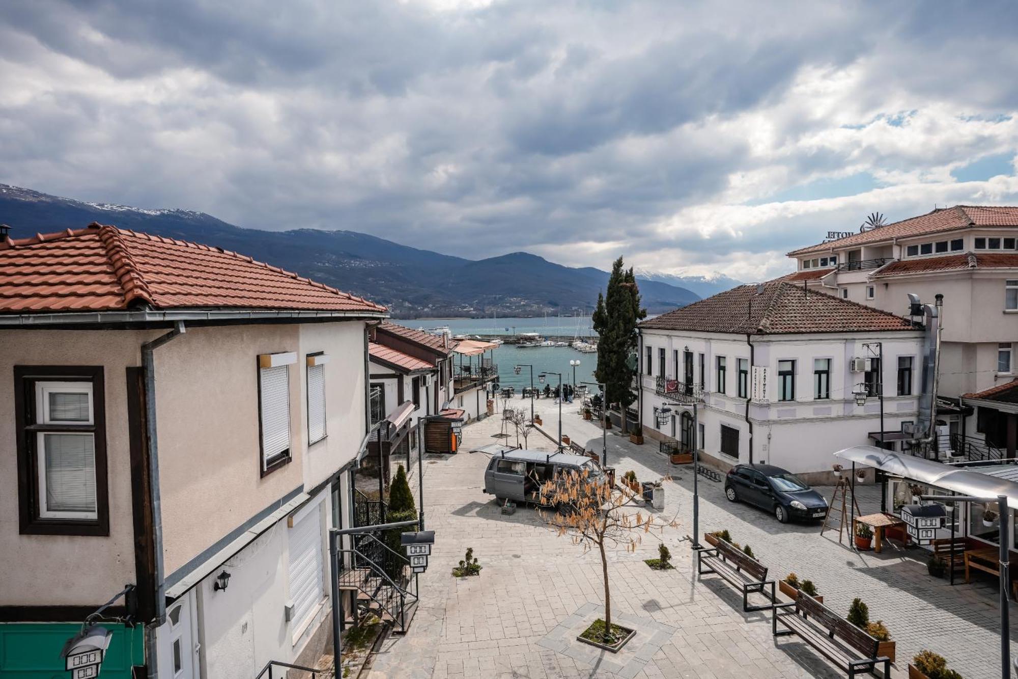 District&Delago Villa & Resturant أوهغيد المظهر الخارجي الصورة