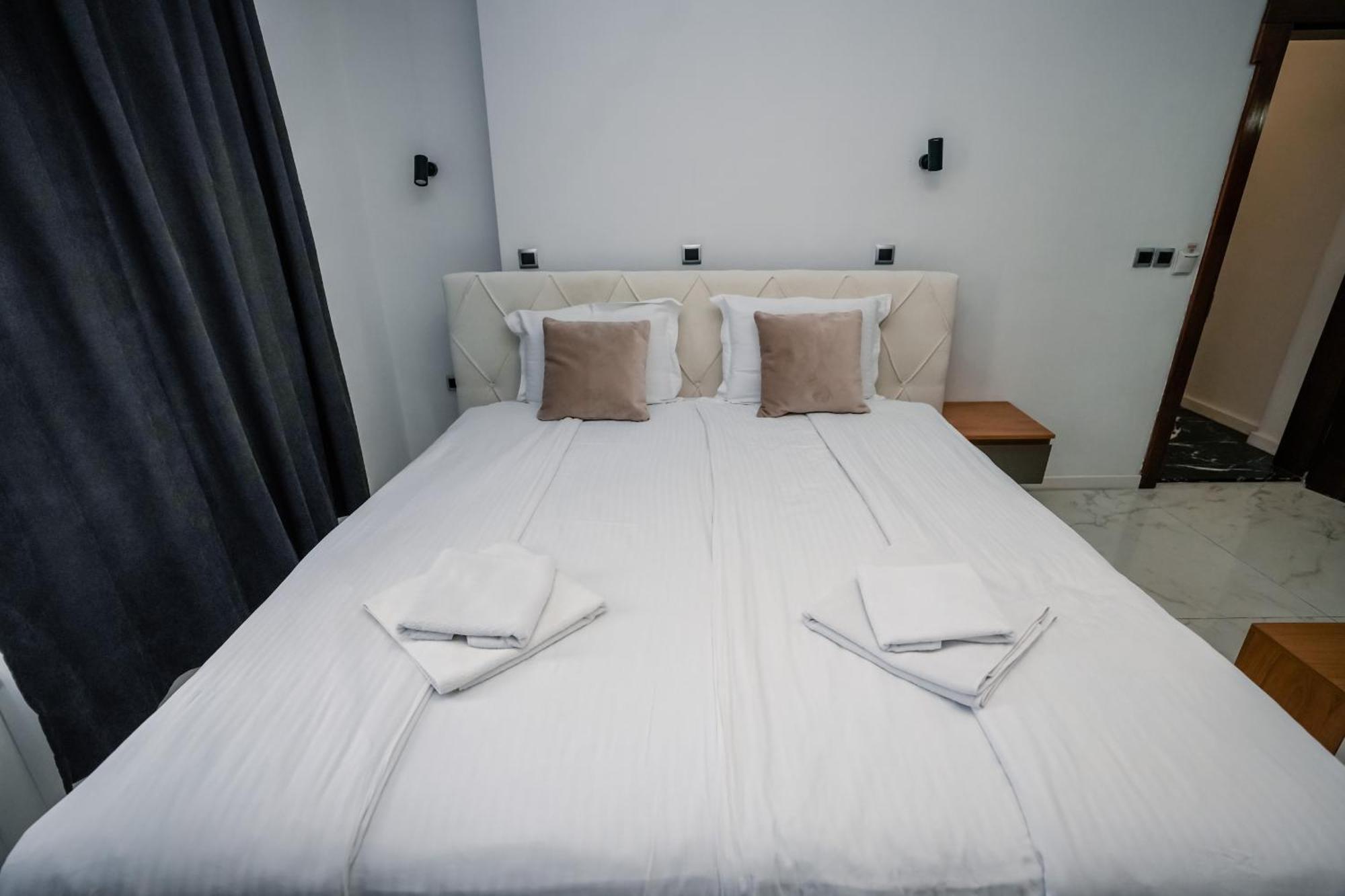 District&Delago Villa & Resturant أوهغيد المظهر الخارجي الصورة