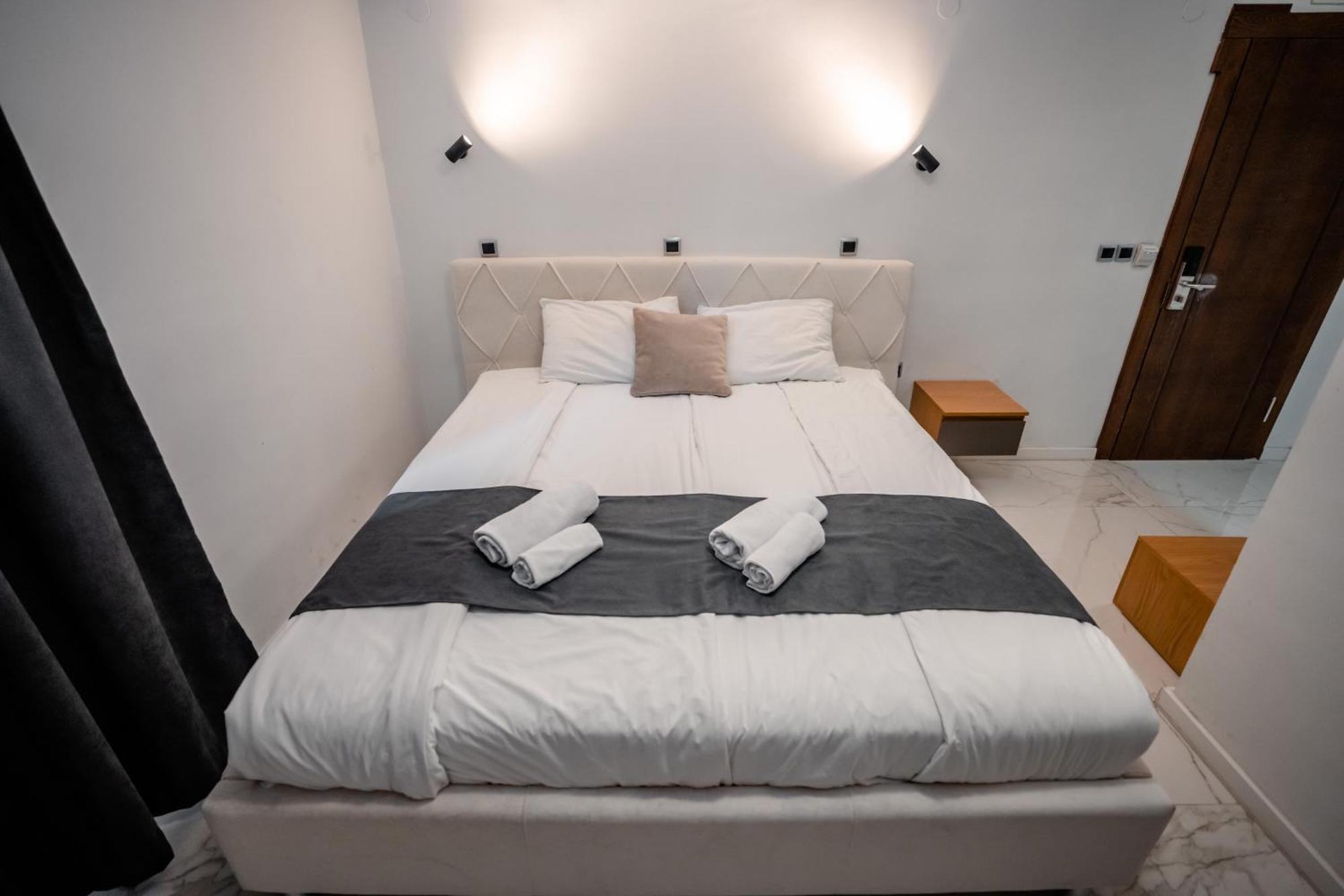 District&Delago Villa & Resturant أوهغيد المظهر الخارجي الصورة